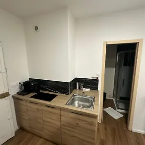 Appartement Charming & Welcoming Flat Next To Tost Beautiful Places In Museum Of Modern Art Quai Branly Museum, Paris